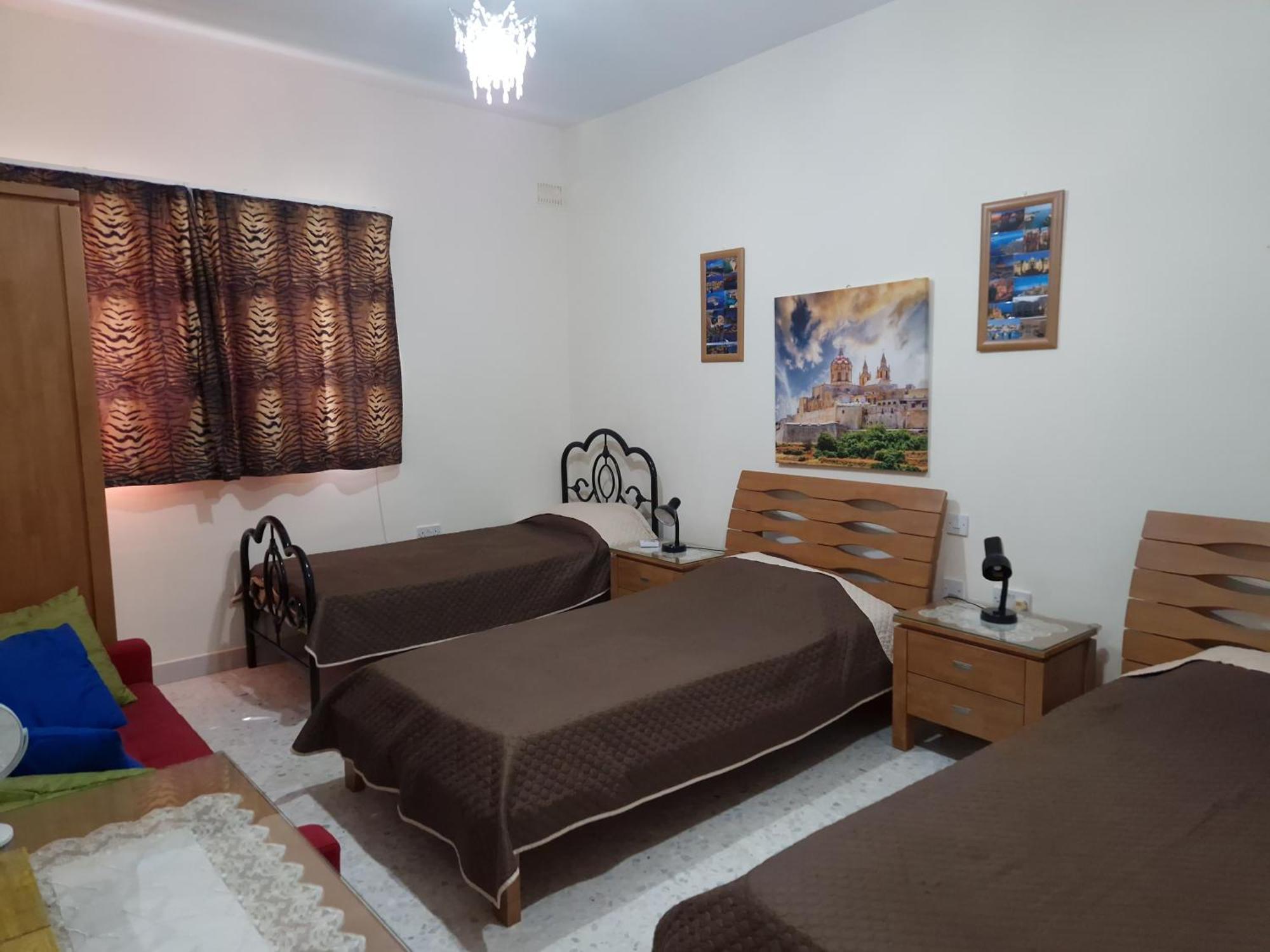 Saracini'S Homestay Attard Екстериор снимка